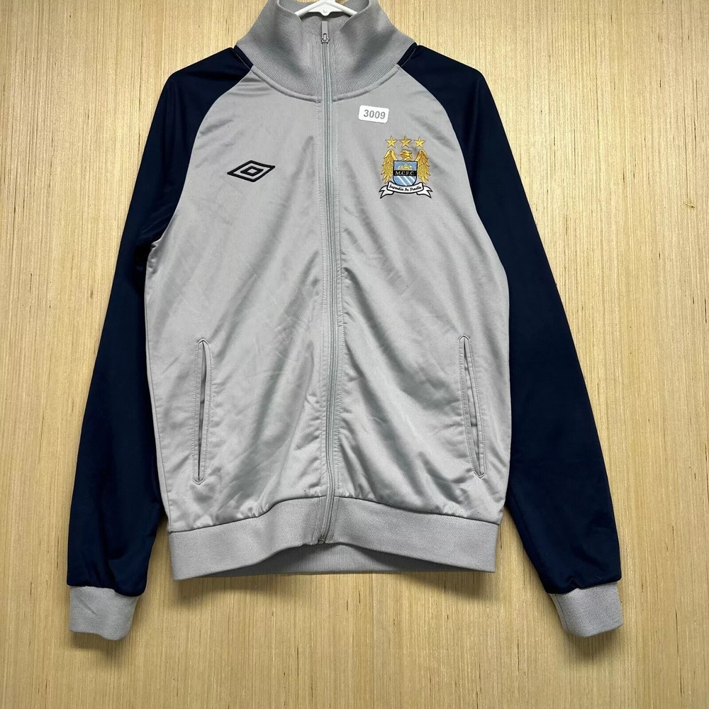 Vintage Umbro Sweater Adult Size Medium Grey Long Sleeve Men's Full Zip Up Y2K